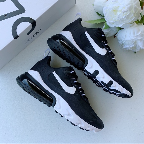 Nike Air Max 270 React Black and White NWT - Picture 5 of 11